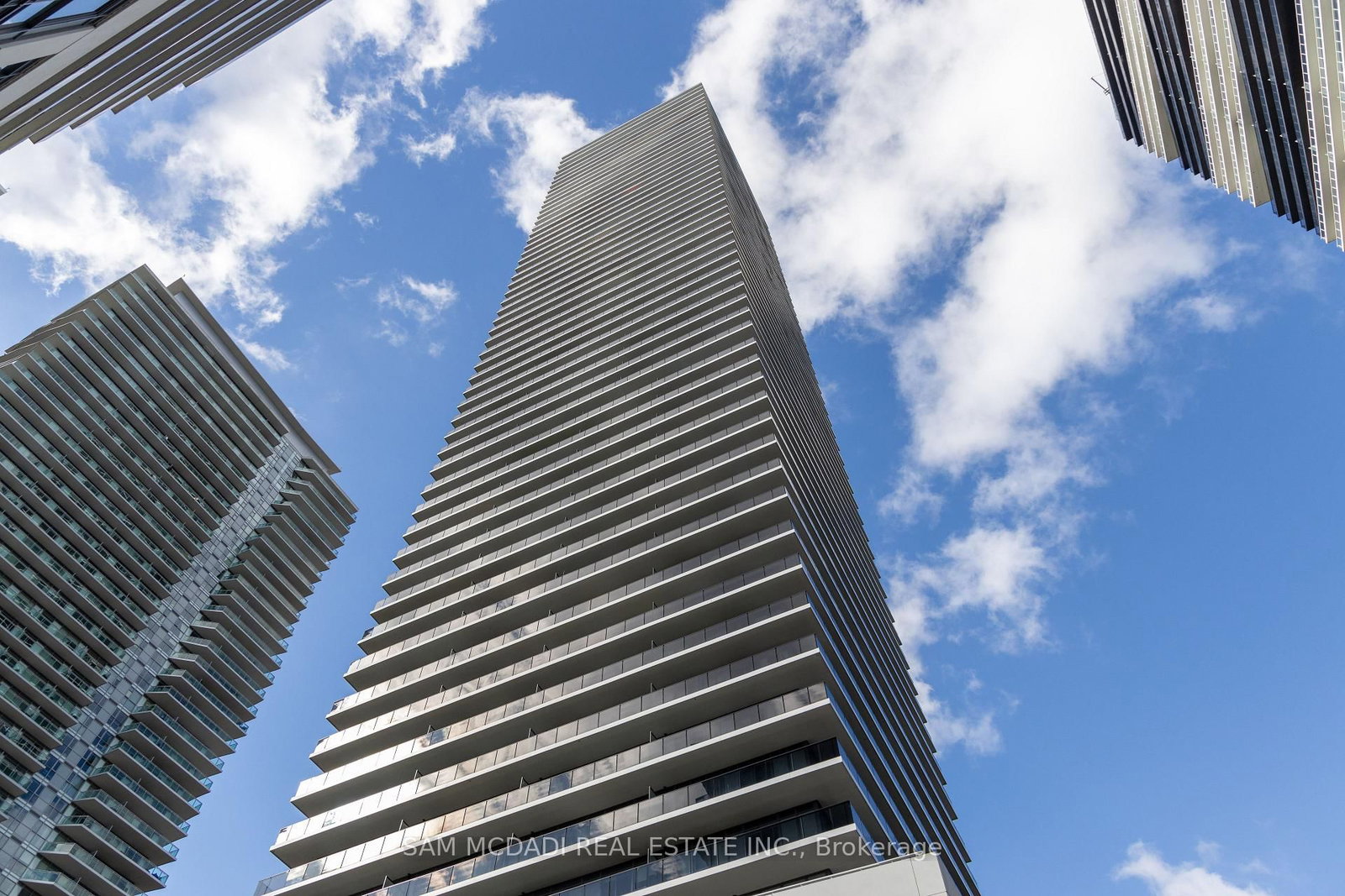 70 Annie Craig Drive • #414 • Toronto, ON photo 25