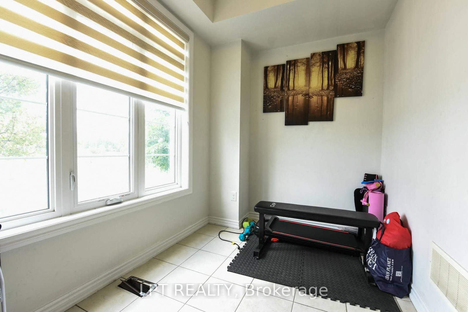 17 Gilford Street • Brampton, ON photo 6