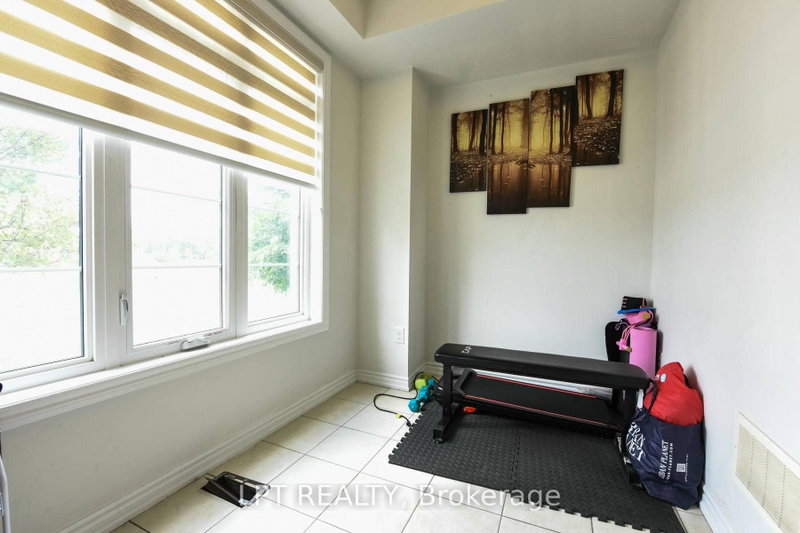 17 Gilford Brampton,ON L6X 0E4 — Photo 6