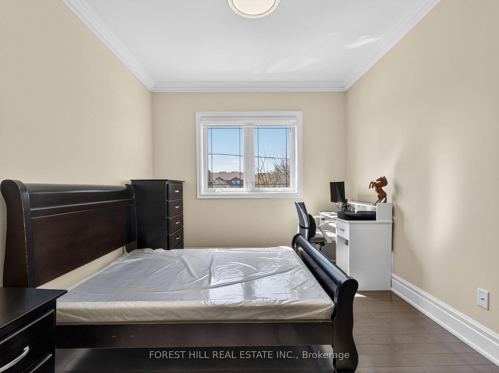 114 Regent Road • Toronto, ON photo 25
