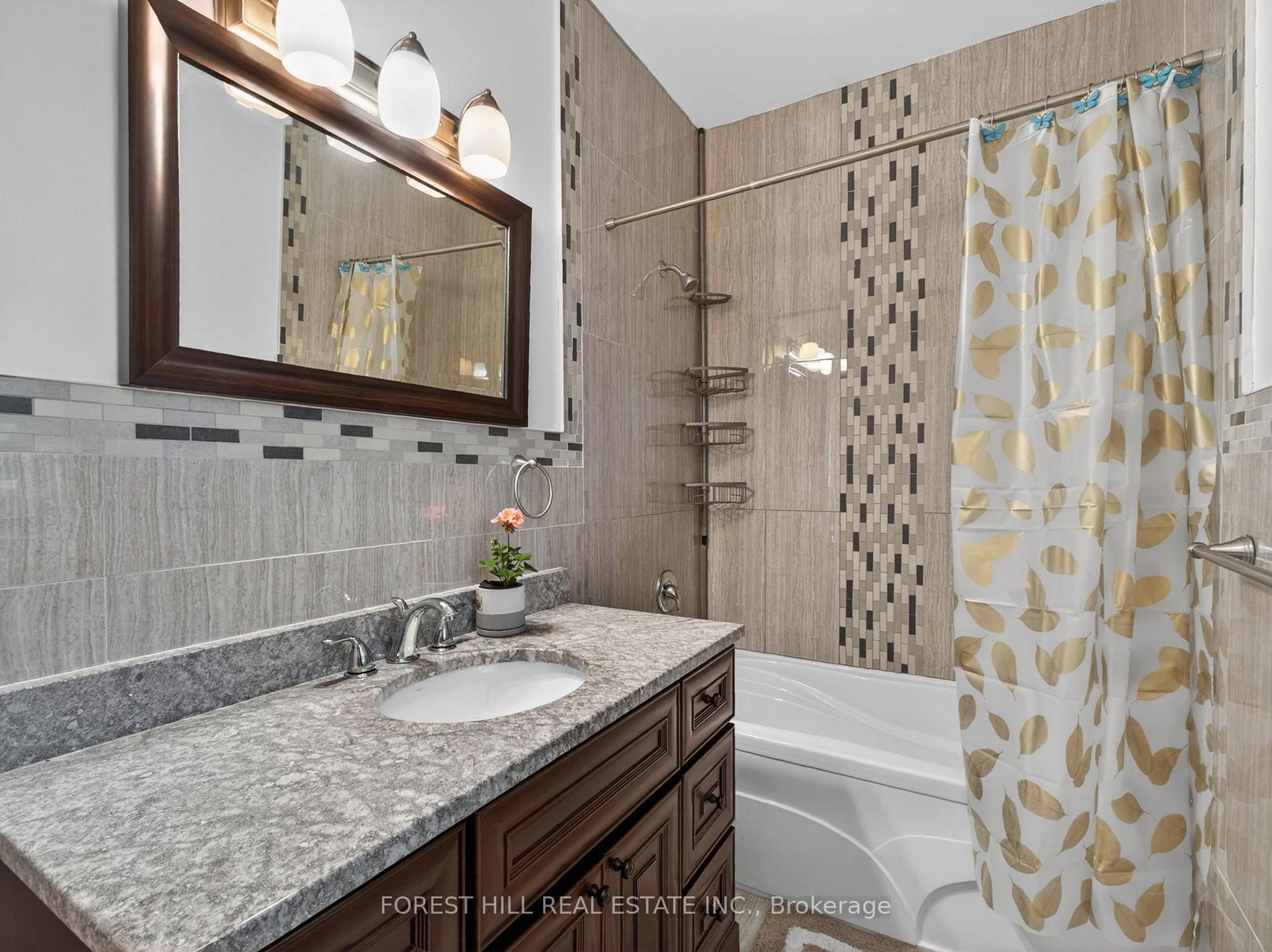 114 Regent Road • Toronto, ON photo 35