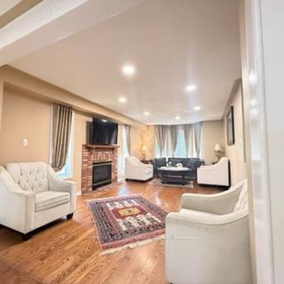 3388 Trelawny Circle • Mississauga, ON photo 9
