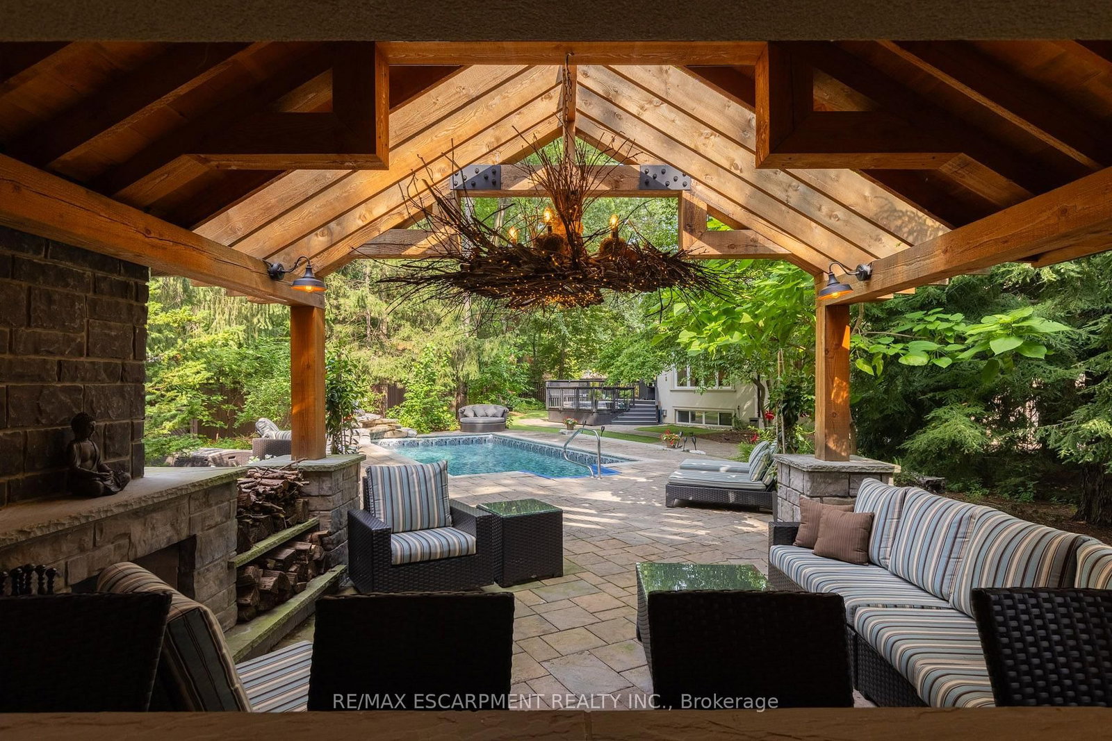 1063 Greenoaks Drive • Mississauga, ON photo 40