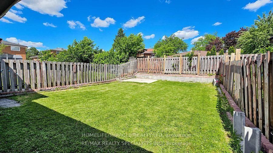 7444 Homeside Gardens Bsmt, Mississauga, view 15