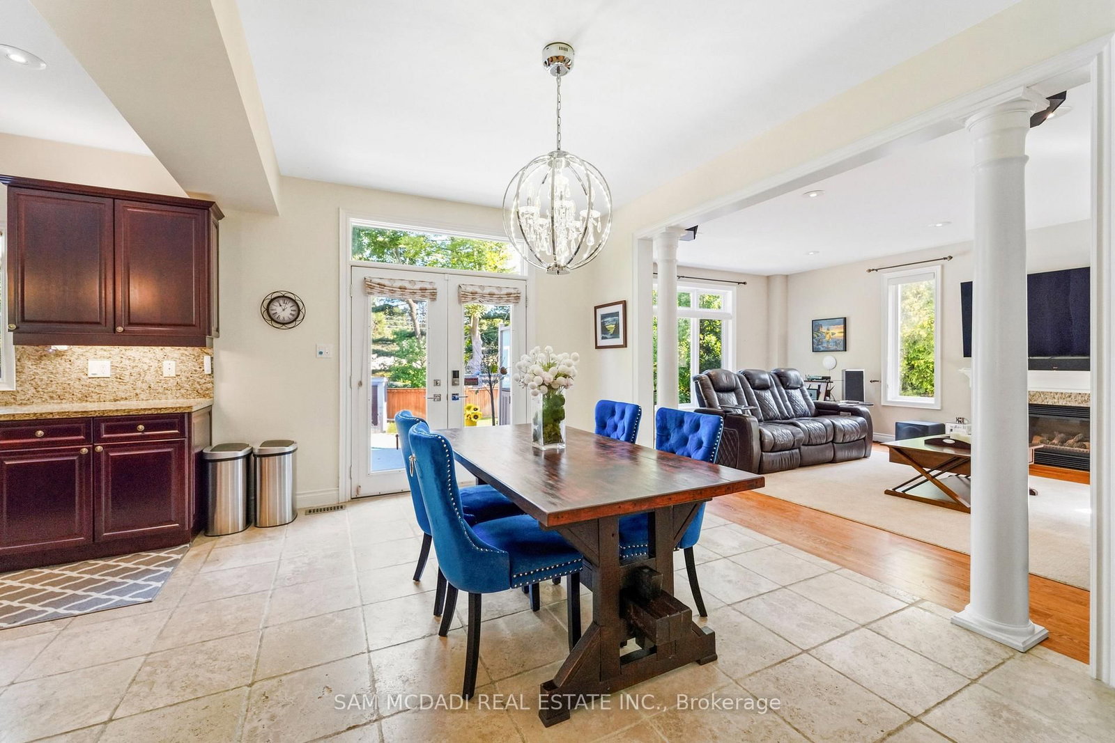527 Meadow Wood Rd, Mississauga, view 14