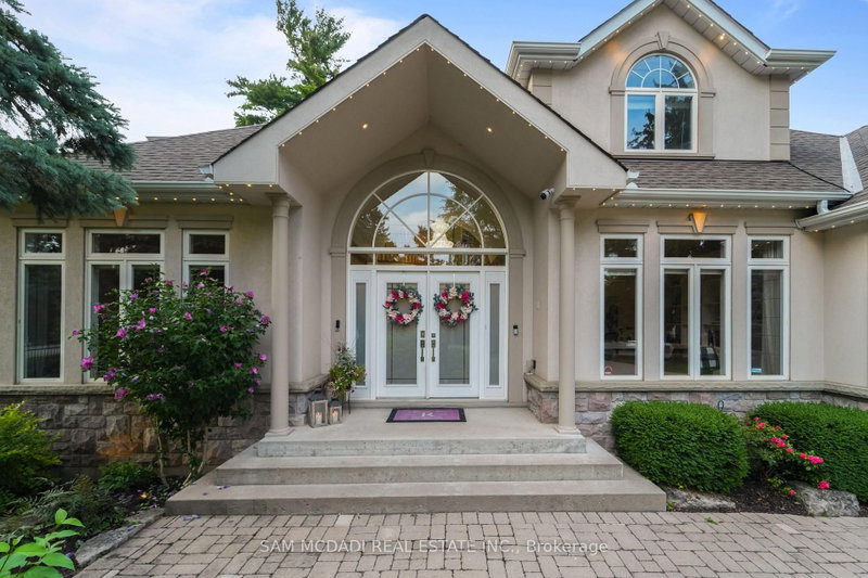 527 Meadow Wood Road