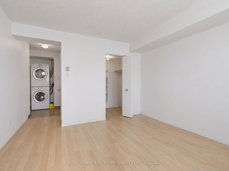 75 King Mississauga,ON L5A 4G5 — Photo 13