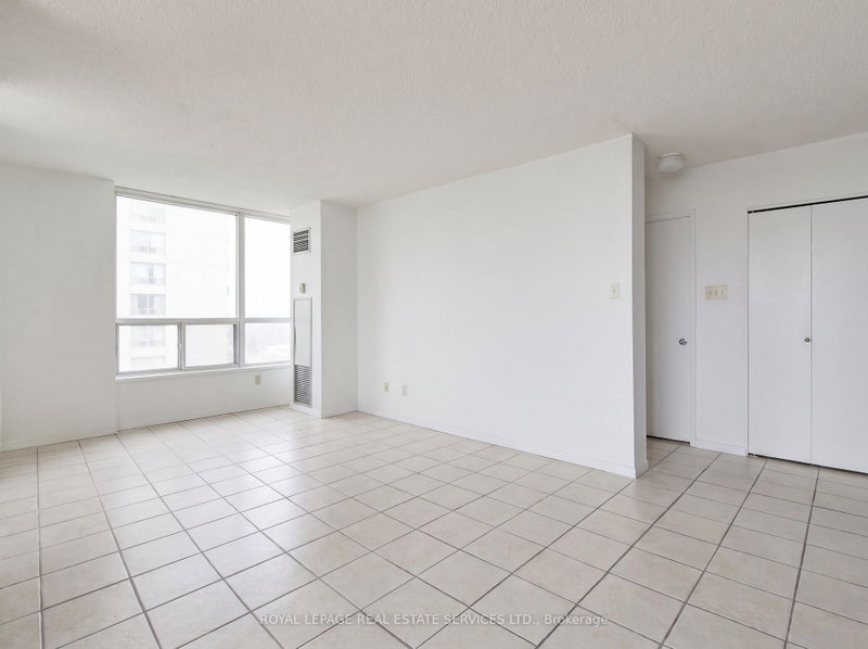 75 King Mississauga,ON L5A 4G5 — Photo 18