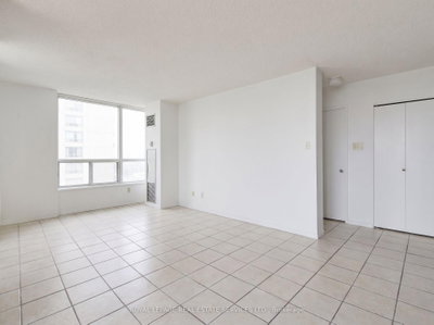 75 King Mississauga,ON L5A 4G5 — Photo 18