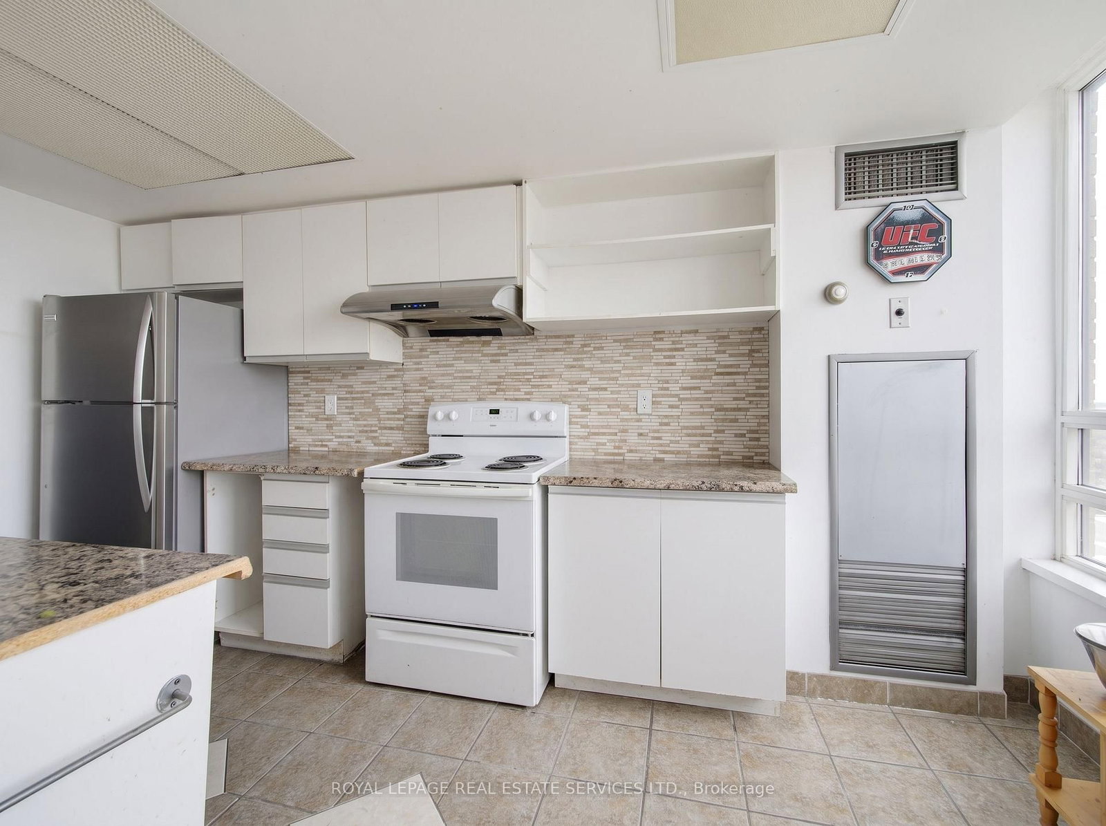 75 King Street E • #1212 • Mississauga, ON photo 19