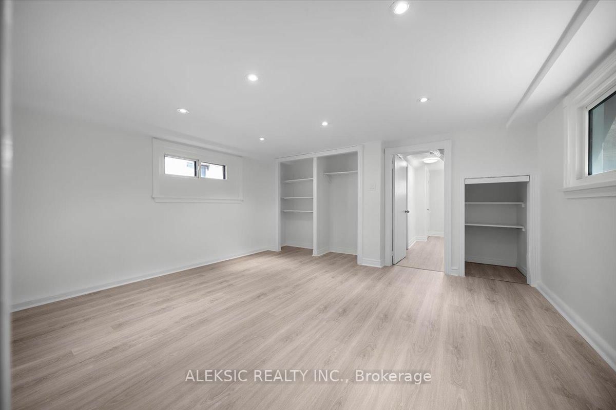 179 Thirtieth Street • Toronto, ON photo 25