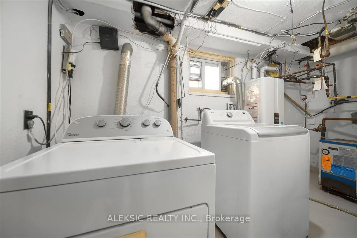 179 Thirtieth Street • Toronto, ON photo 31