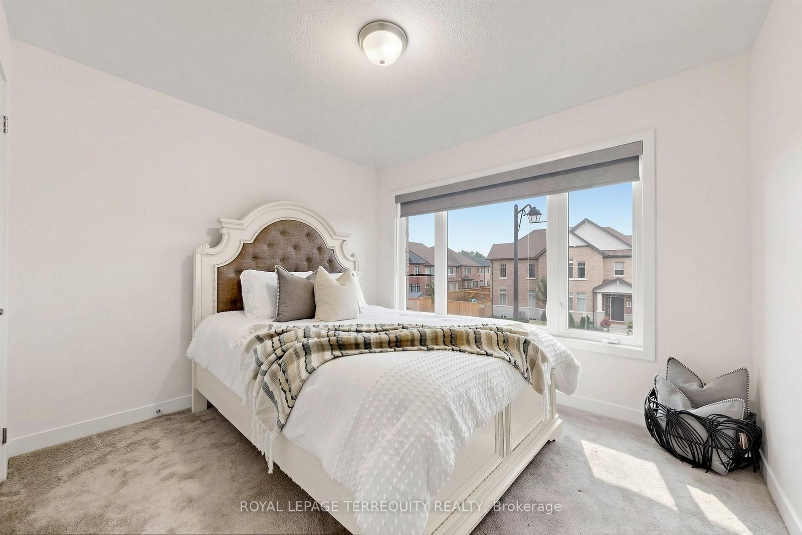 1456 Rose Way • Milton, ON photo 33
