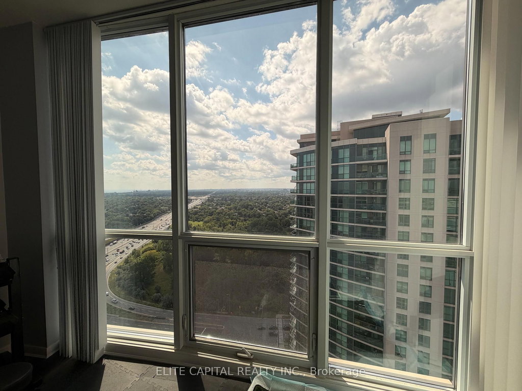 Ph104 - 215 Sherway Gardens Road 5