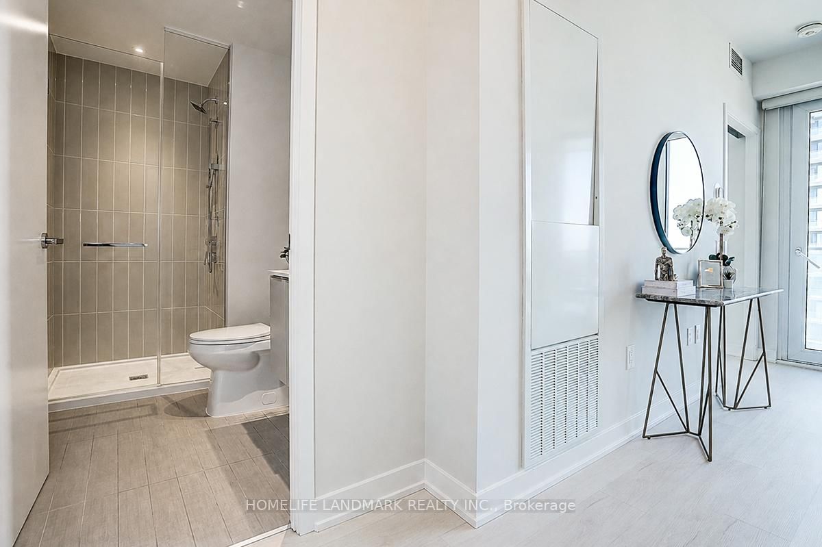 3710-3900 Confederation Pkwy, Mississauga, view 8