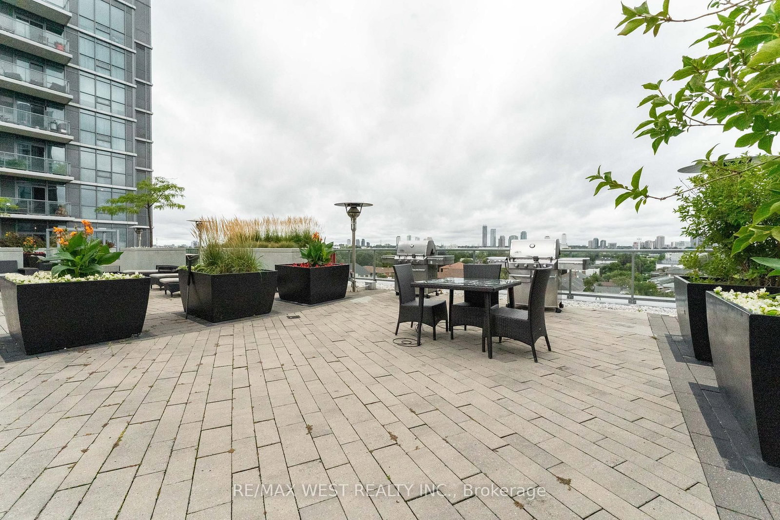 1185 The Queensway • #710 • Toronto, ON photo 28