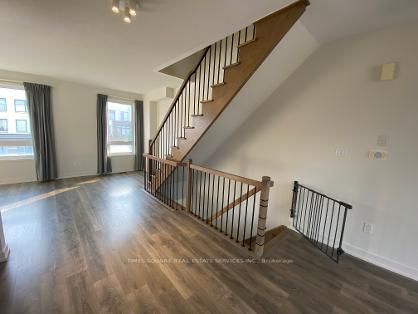 3060 Ernest Appelbe Boulevard • Oakville, ON photo 16