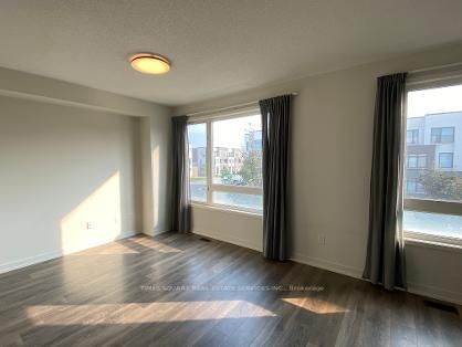 3060 Ernest Appelbe Boulevard • Oakville, ON photo 19