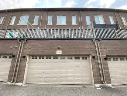 3060 Ernest Appelbe Boulevard