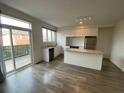 3060 Ernest Appelbe Boulevard • Oakville, ON photo 25
