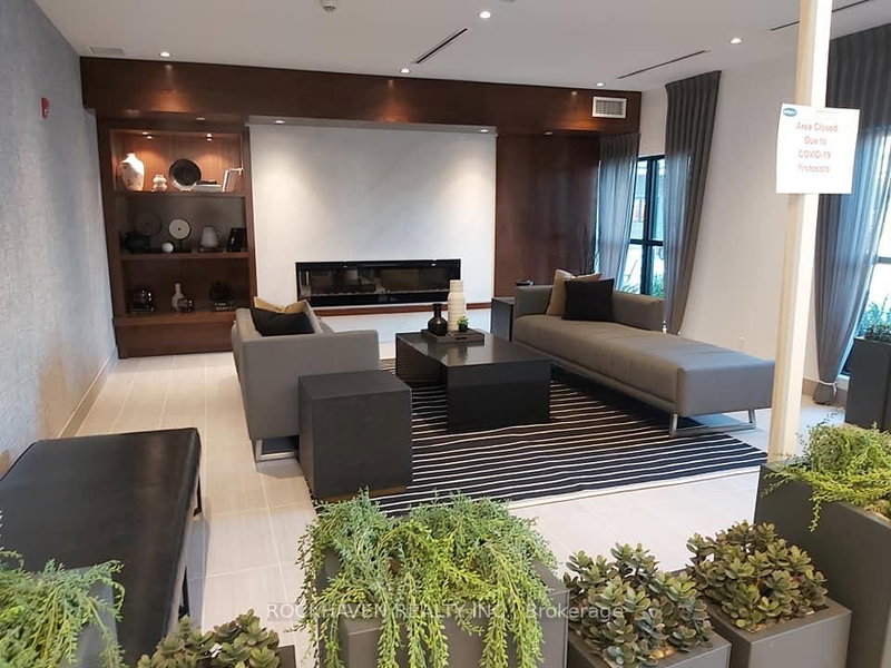 210 - 102 Grovewood Common