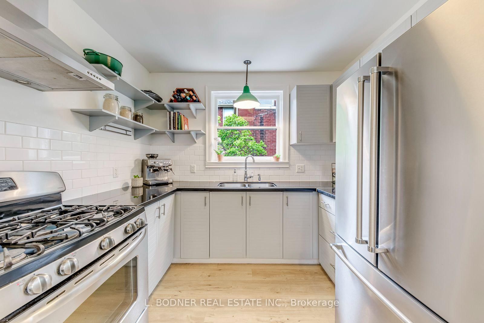 59 Queens Drive • Toronto, ON photo 13