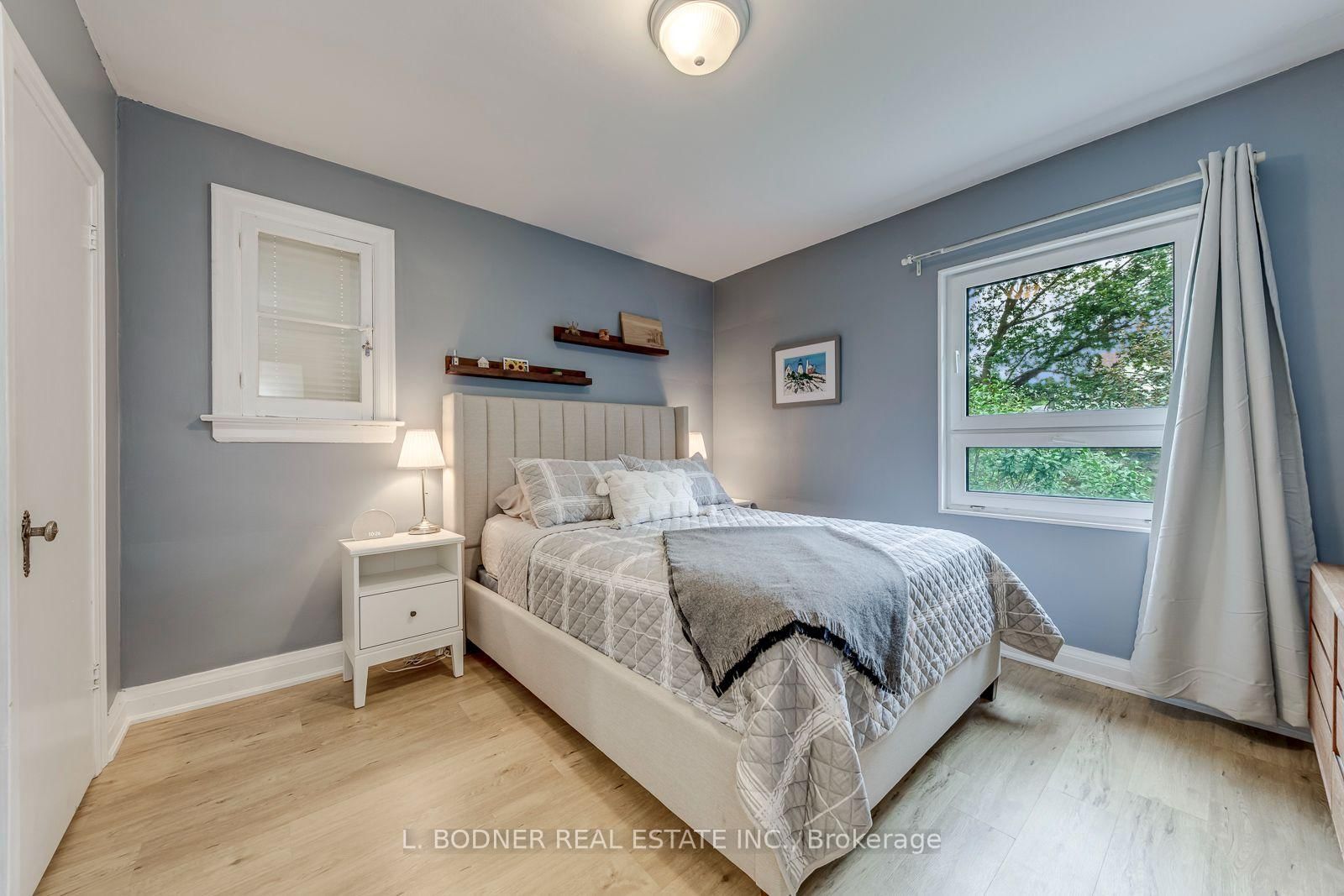 59 Queens Drive • Toronto, ON photo 17