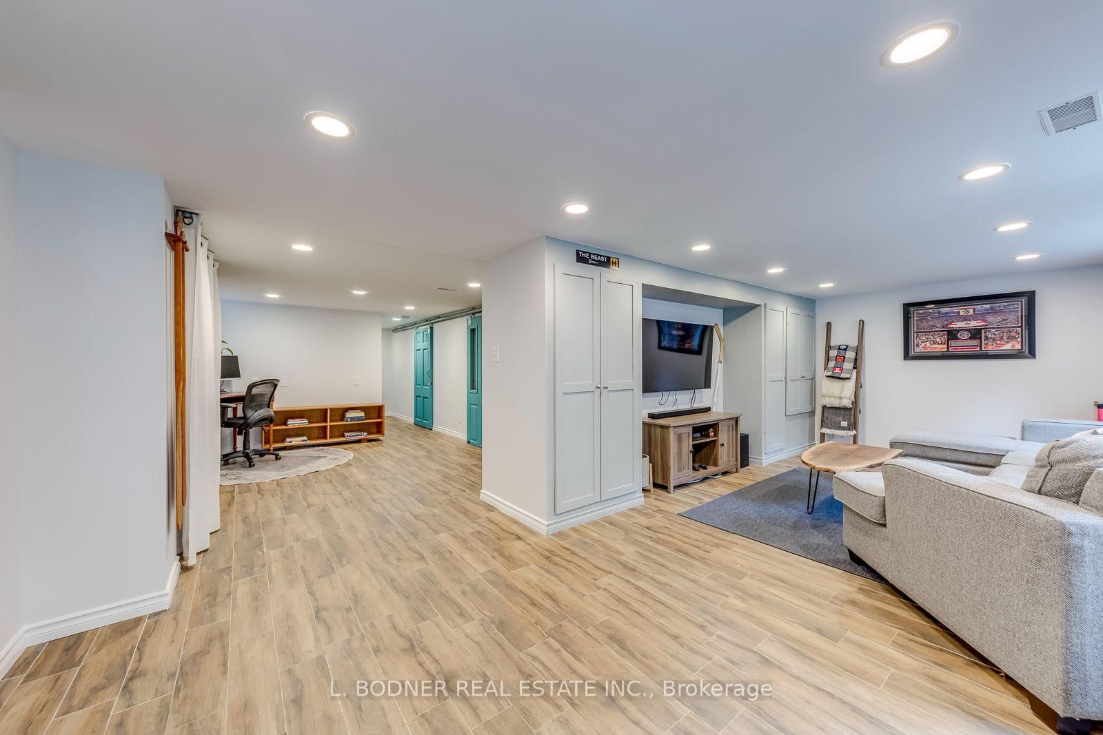 59 Queens Drive • Toronto, ON photo 22