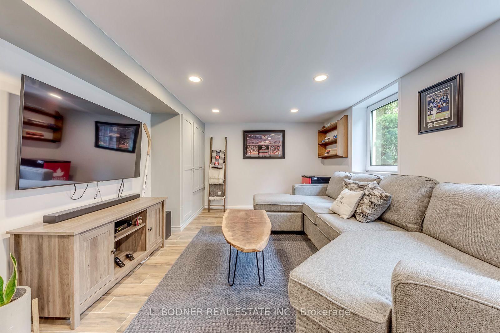 59 Queens Drive • Toronto, ON photo 24
