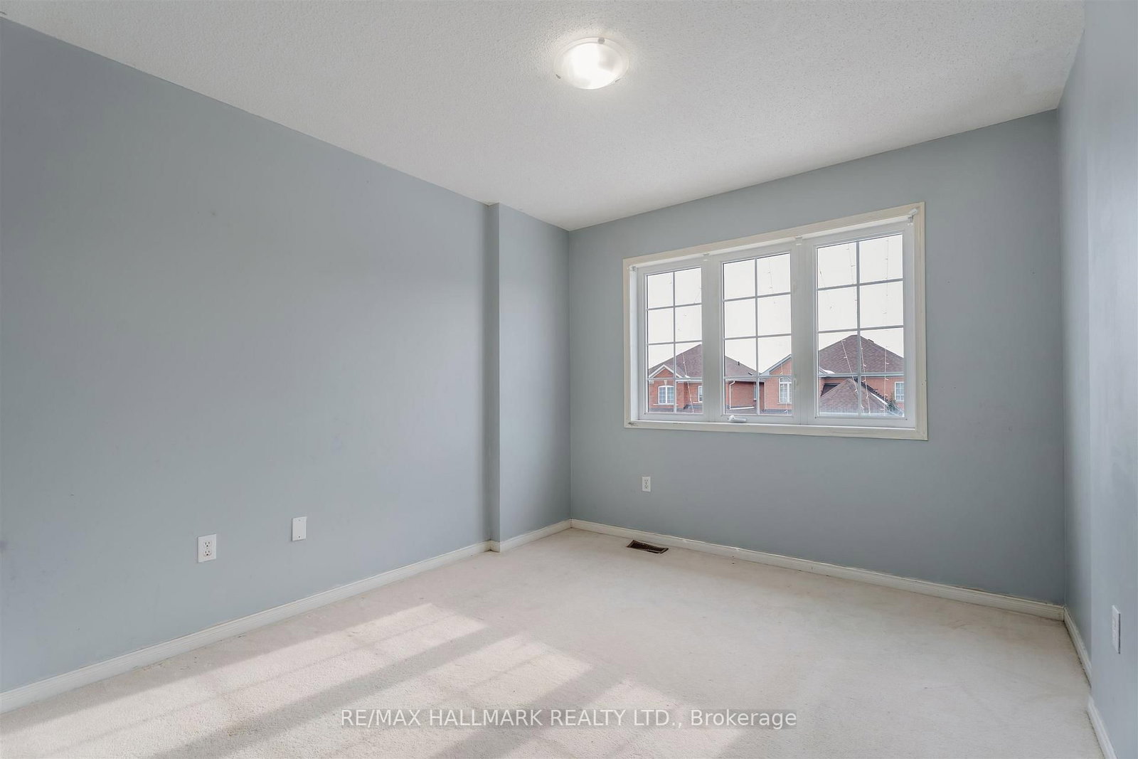 241 Featherstone Road • Milton, ON photo 19
