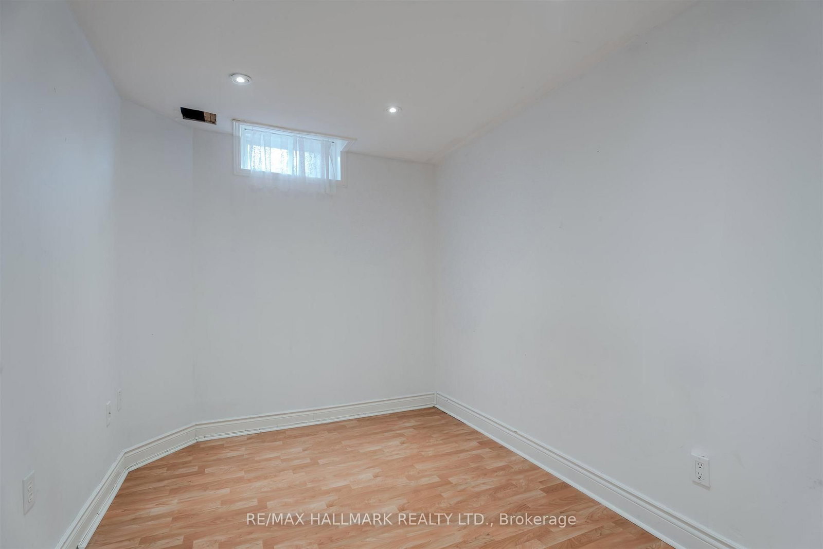 241 Featherstone Road • Milton, ON photo 26