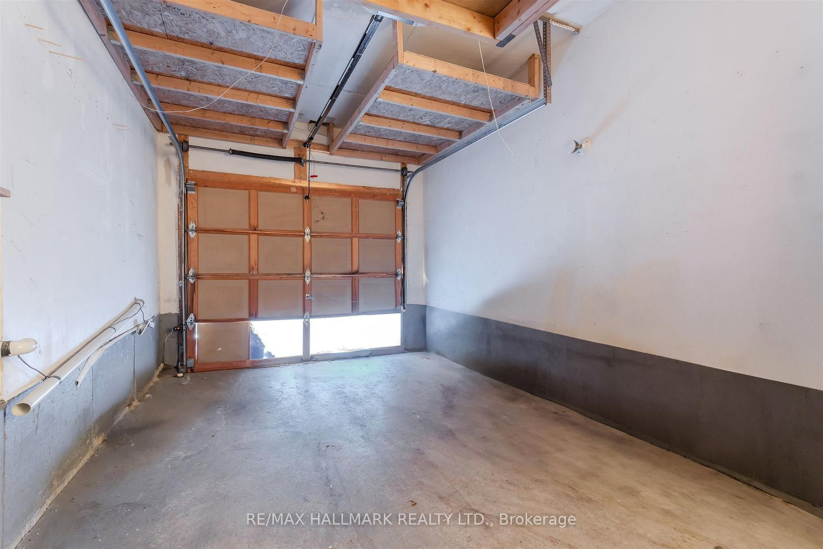241 Featherstone Road • Milton, ON photo 31
