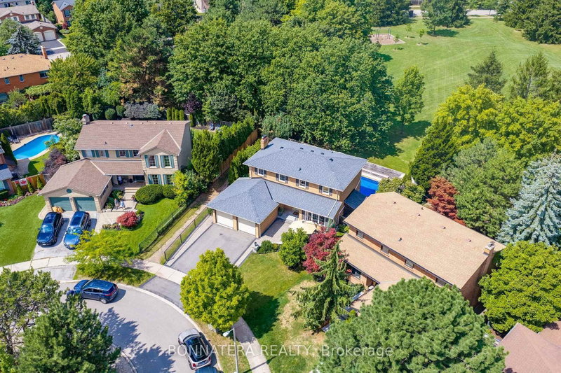 1409 Holly Court