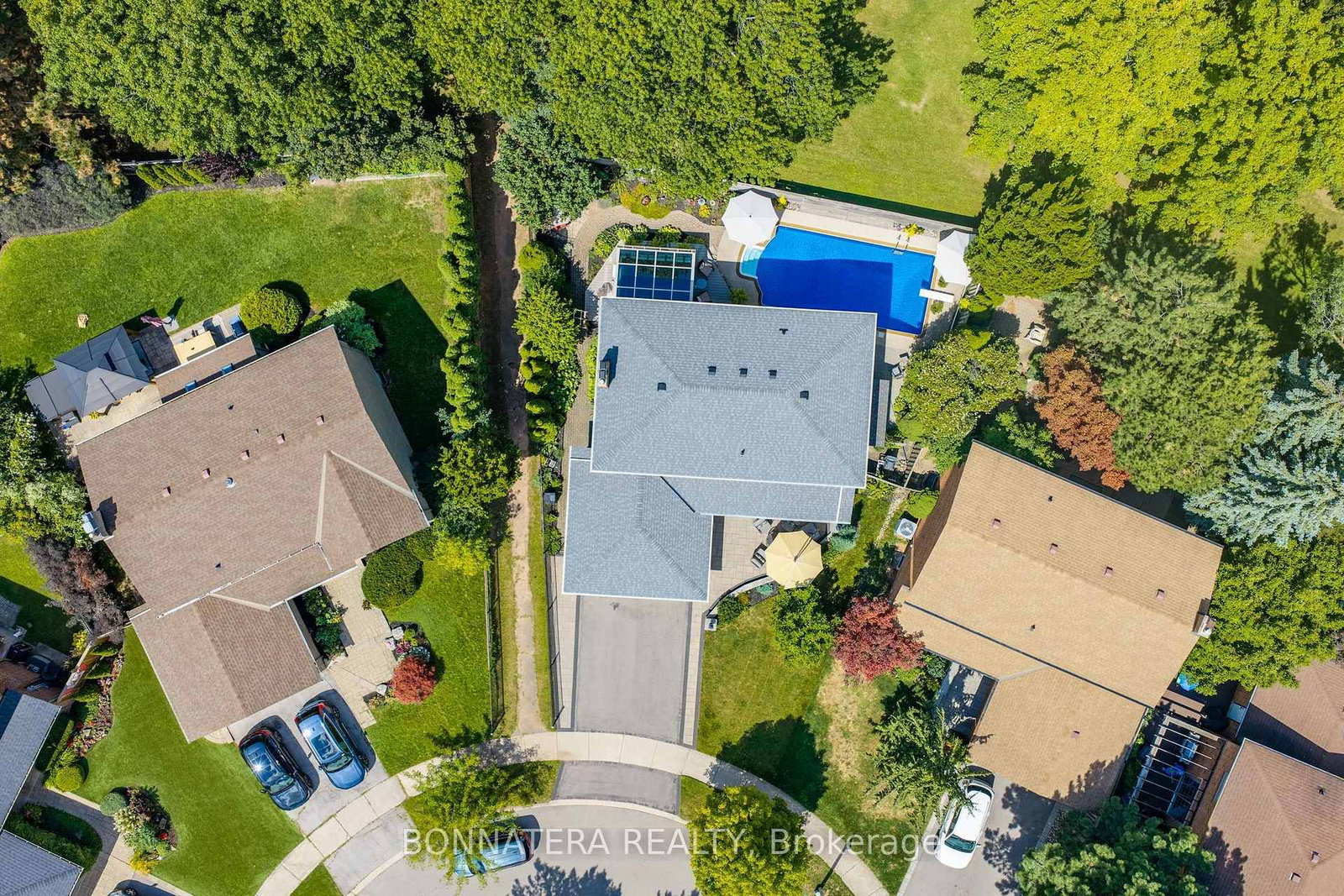 1409 Holly Court • Oakville, ON photo 39