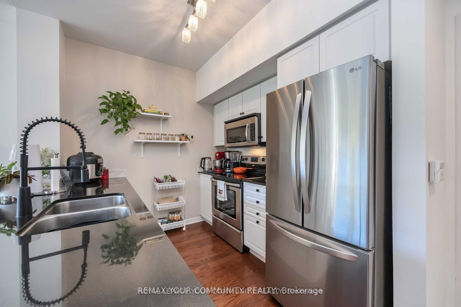 15 Legion Road • #102 • Toronto, ON photo 19