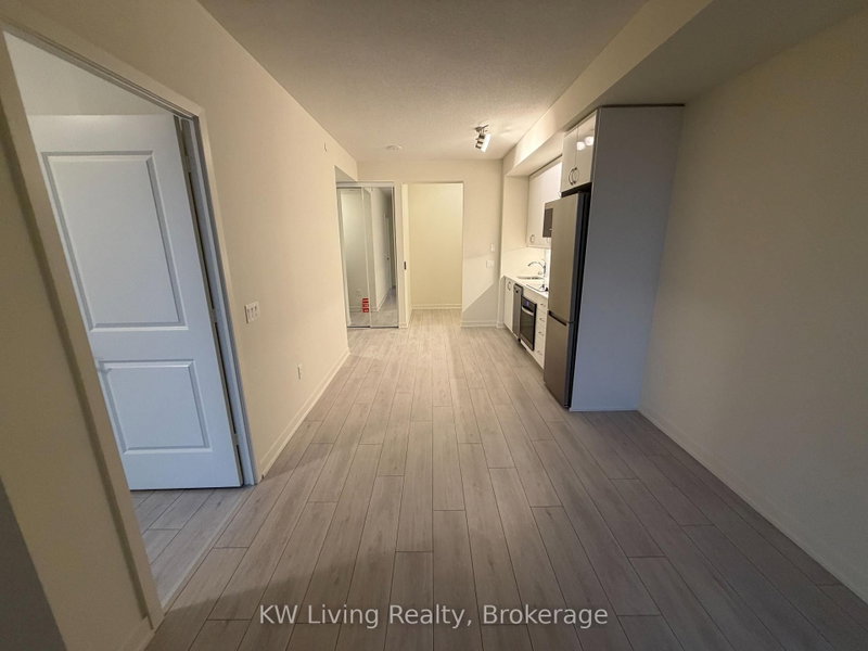 907 - 38 Annie Craig Drive