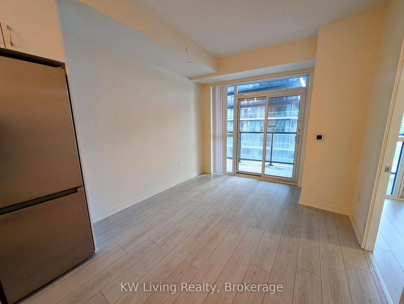 907 - 38 Annie Craig Drive