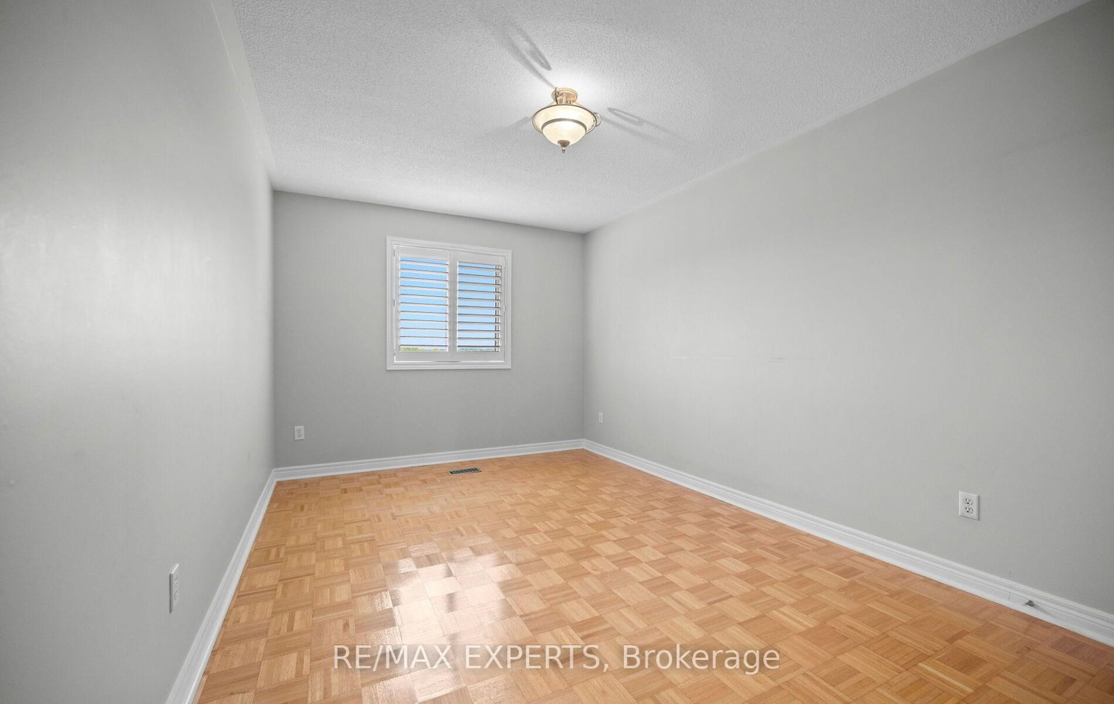90 Coolspring Crescent • Caledon, ON photo 27