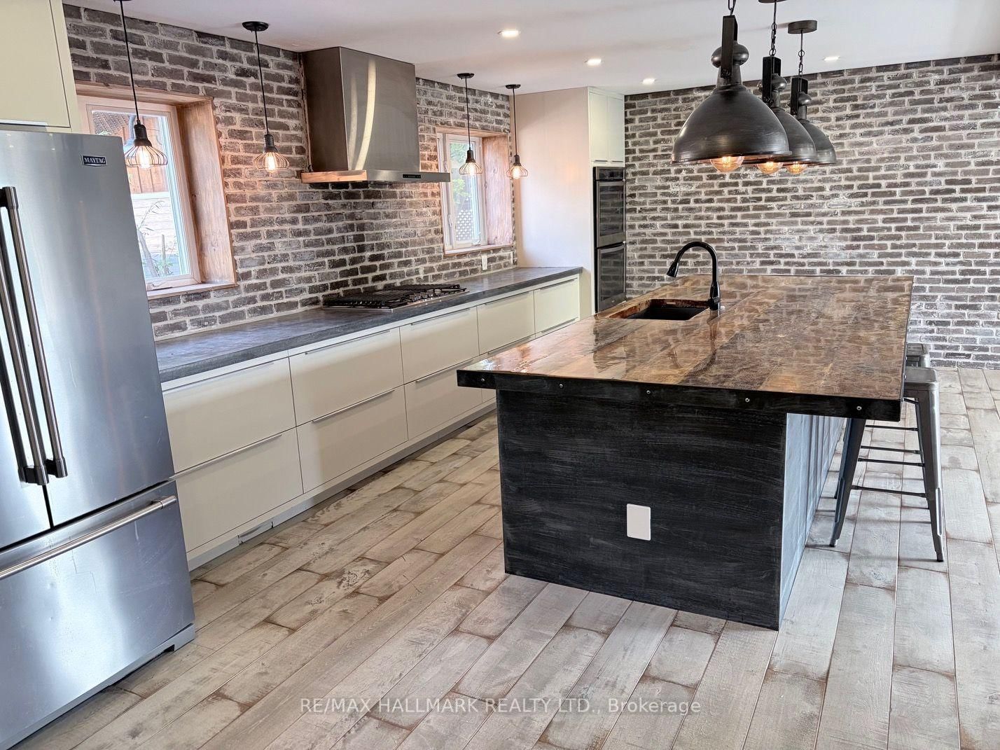 67 Sherin Court • Caledon, ON photo 11