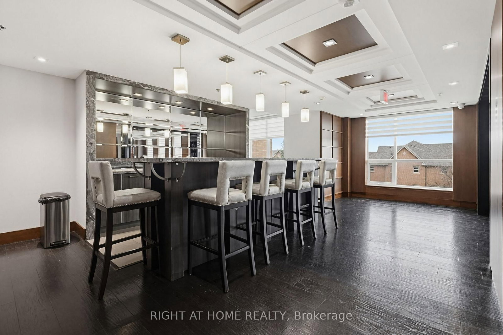 2480 Prince Michael Drive • #PH08 • Oakville, ON photo 34