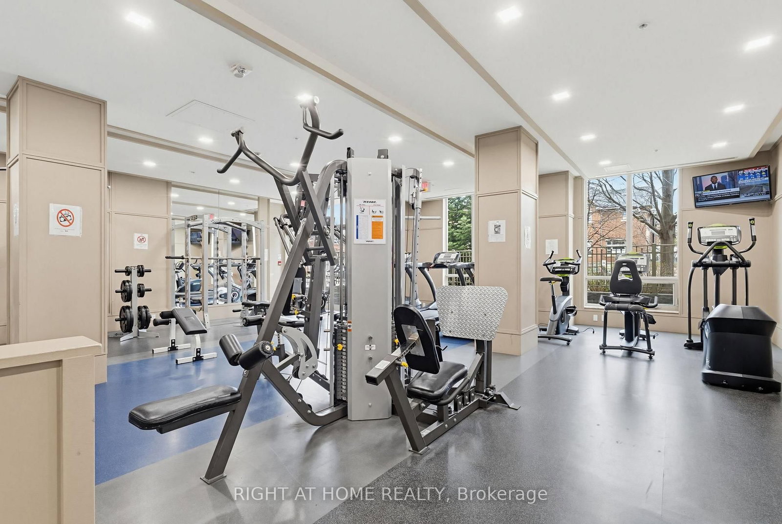 2480 Prince Michael Drive • #PH08 • Oakville, ON photo 39