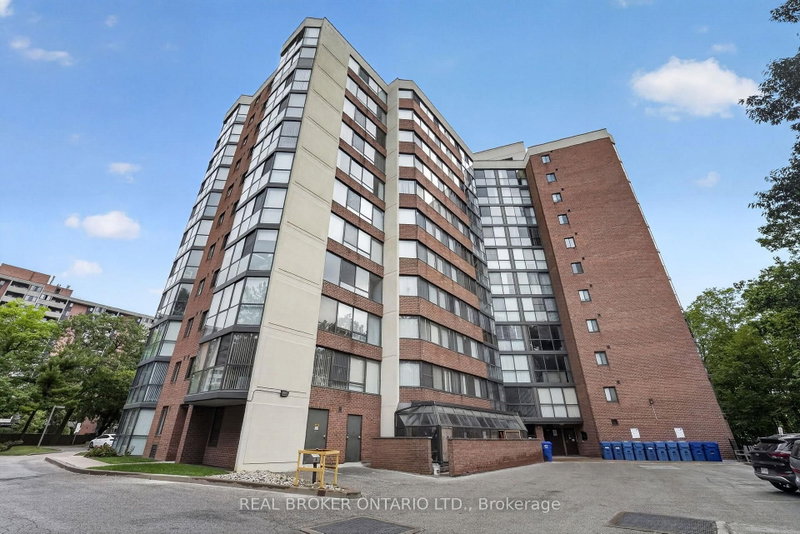 904 - 1240 Marlborough Court