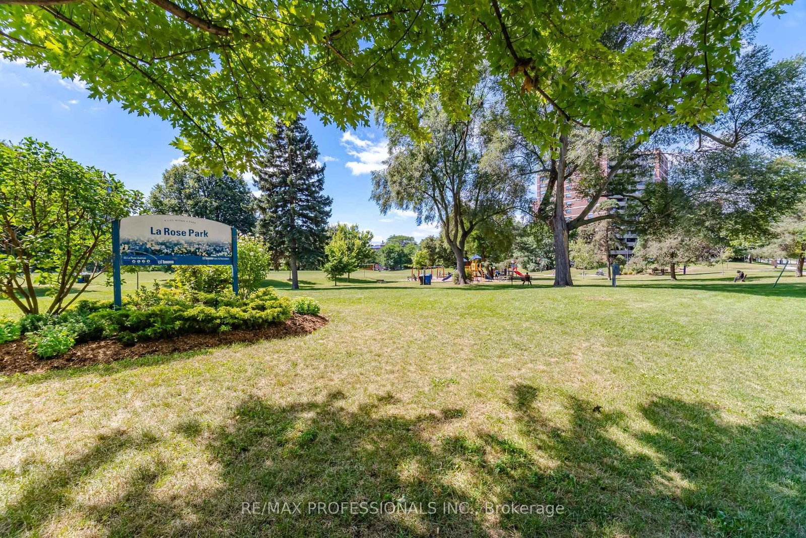 15 La Rose Avenue • #902 • Toronto, ON photo 39
