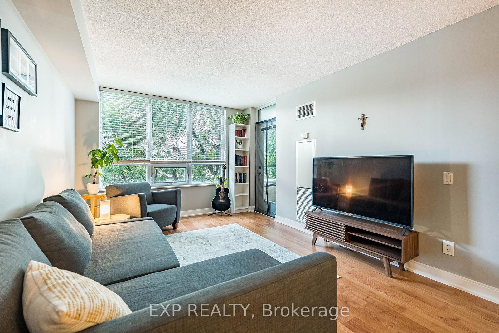 35 Viking Lane • #238 • Toronto, ON photo 14