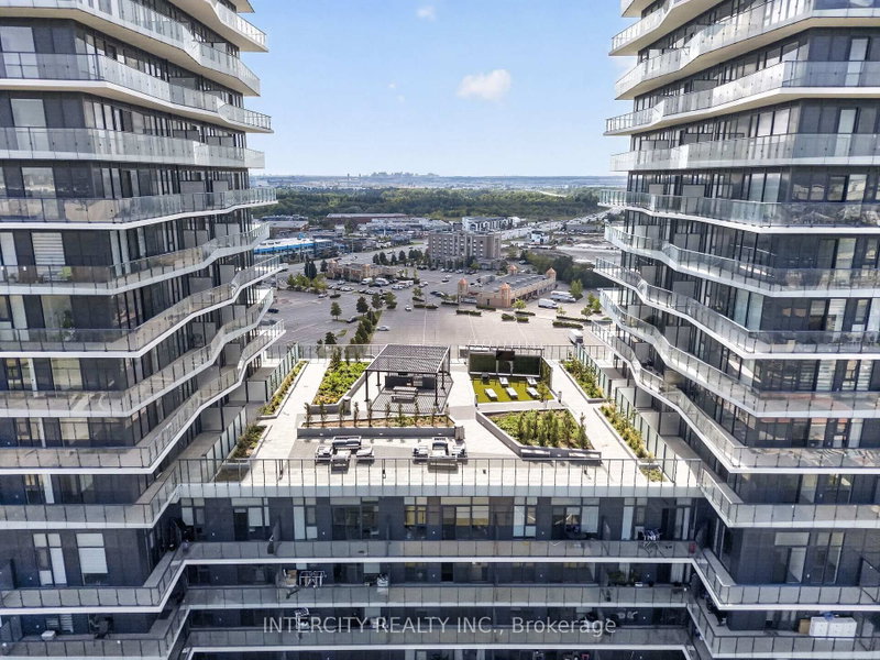 421 - 15 Skyridge Drive