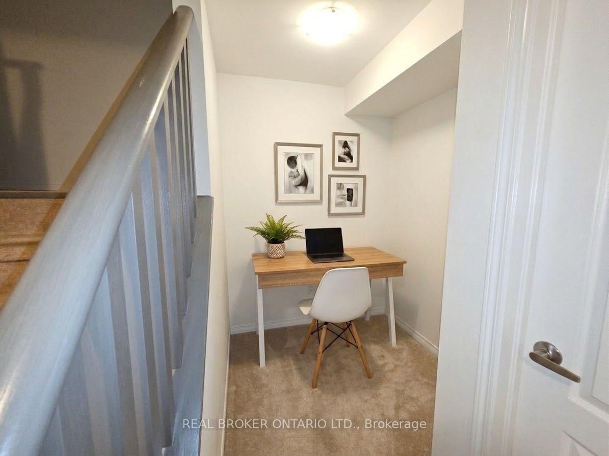 35 Applewood Lane • #63 • Toronto, ON photo 13