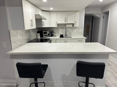 1015 Mccuaig Milton,ON L9T 6S4 — Photo 16
