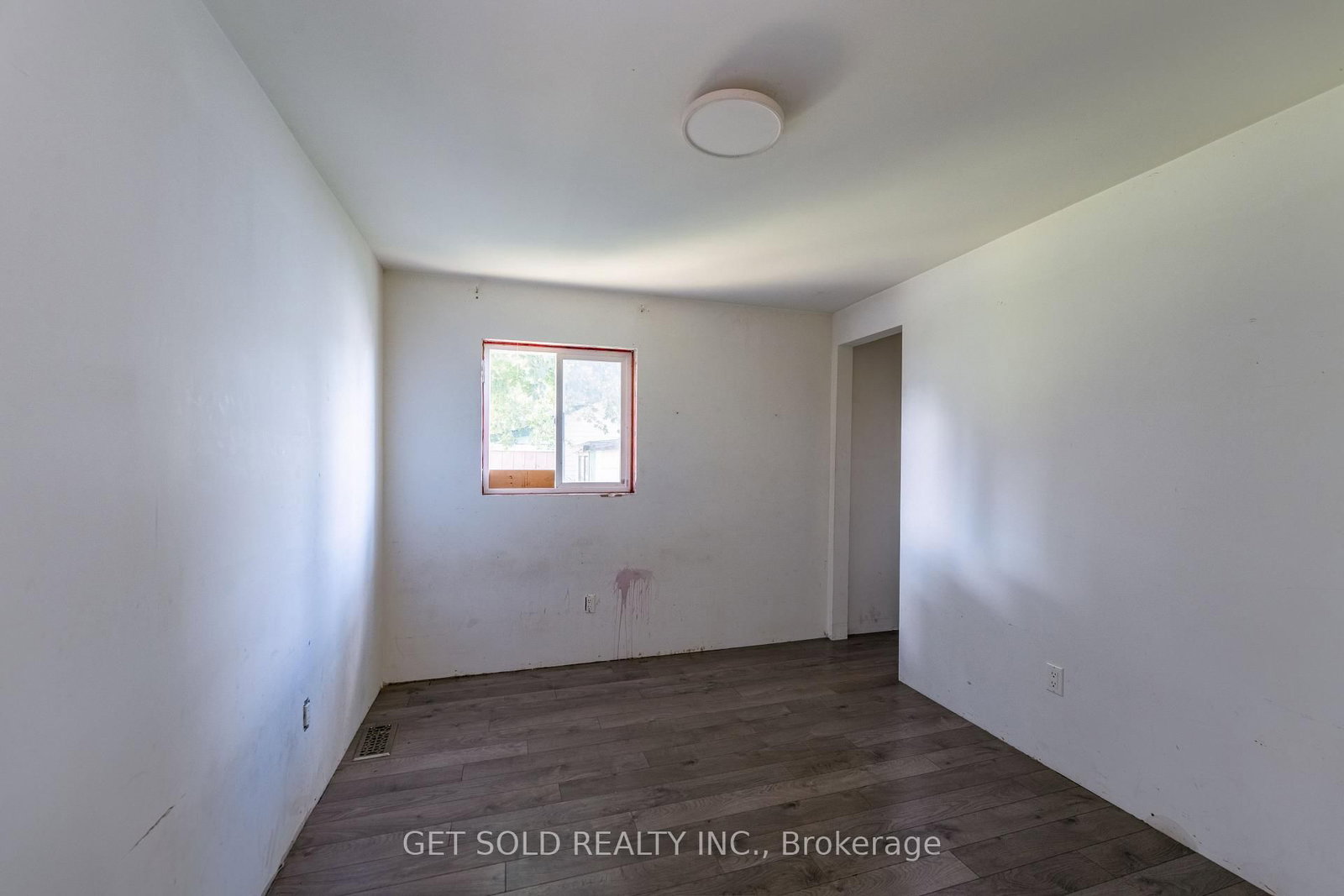 12 Vimy Street • Halton Hills, ON photo 21