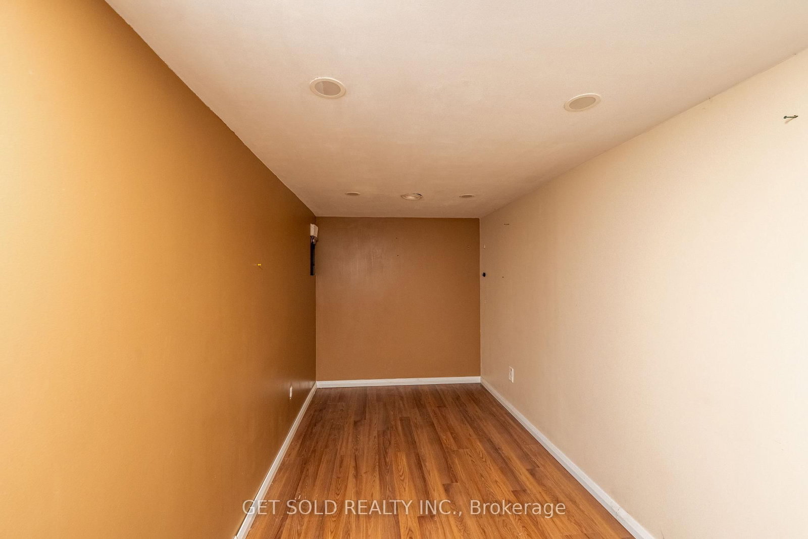 12 Vimy Street • Halton Hills, ON photo 24