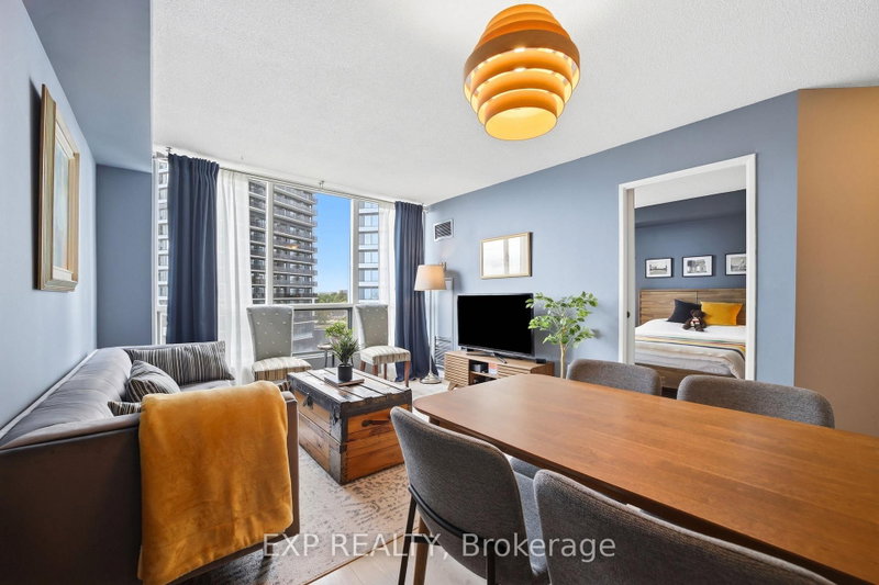1001 - 101 Subway Crescent